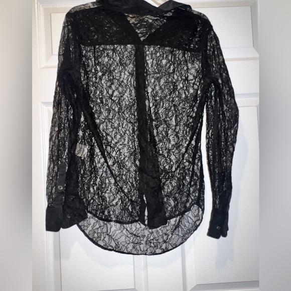 Preloved size 6/m button up Elegant Black Lace Women's Top - Picture 2 of 5